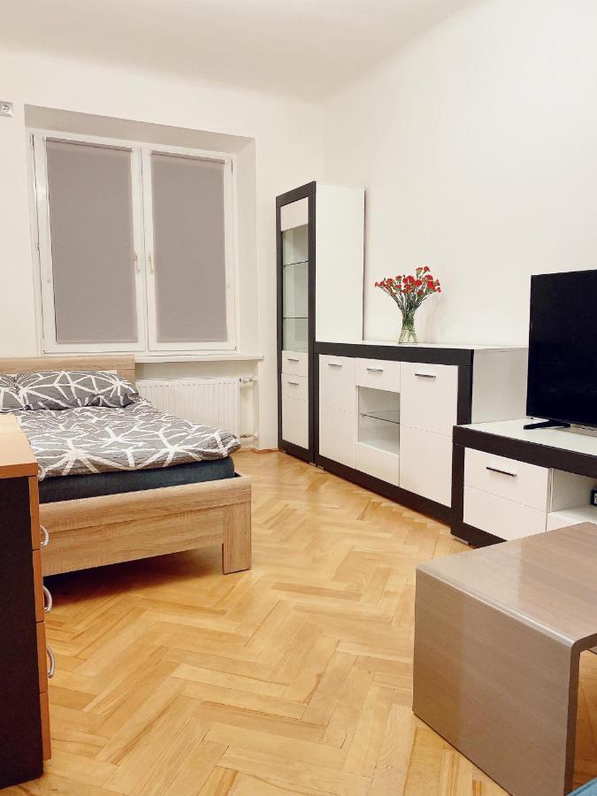 Apart Wiktoria Warsaw Luaran gambar