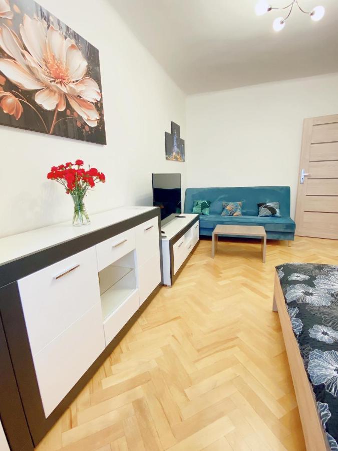 Apart Wiktoria Warsaw Luaran gambar